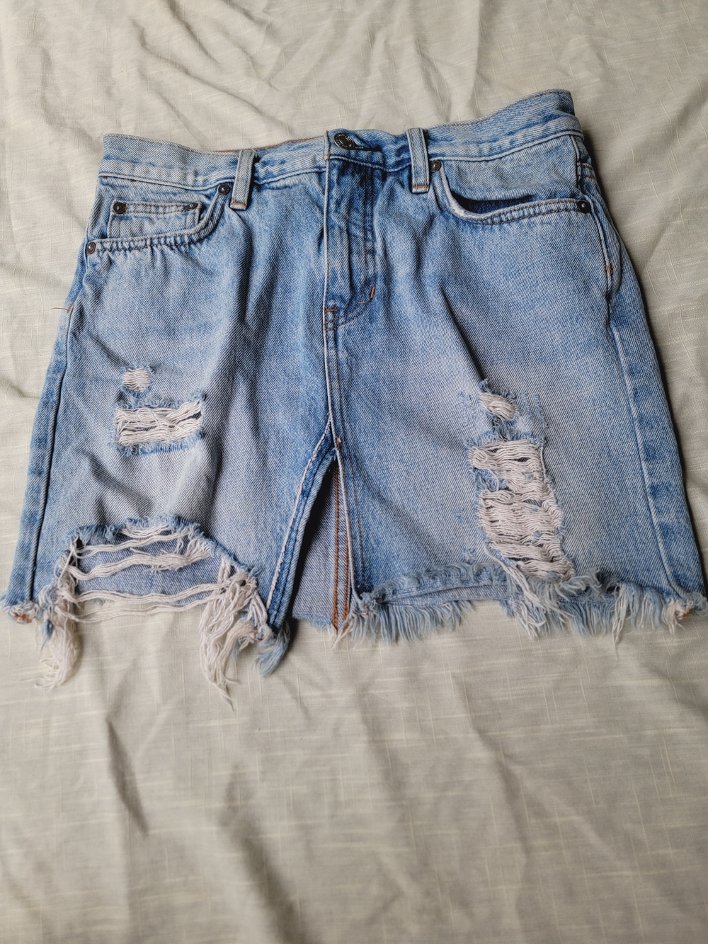 We The Free People destroyed distressed Shredded denim jean mini skirt Bohobo 26